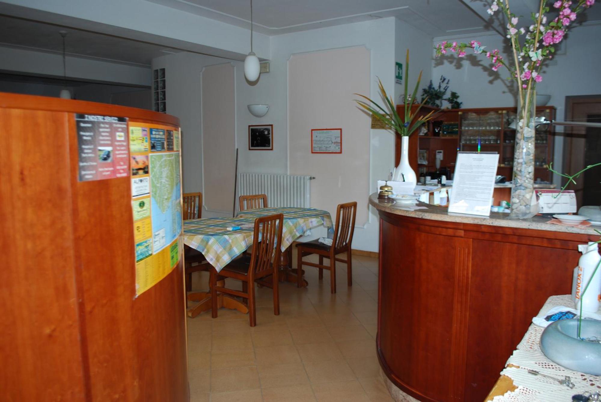Hotel San Nicola 알라시오 외부 사진