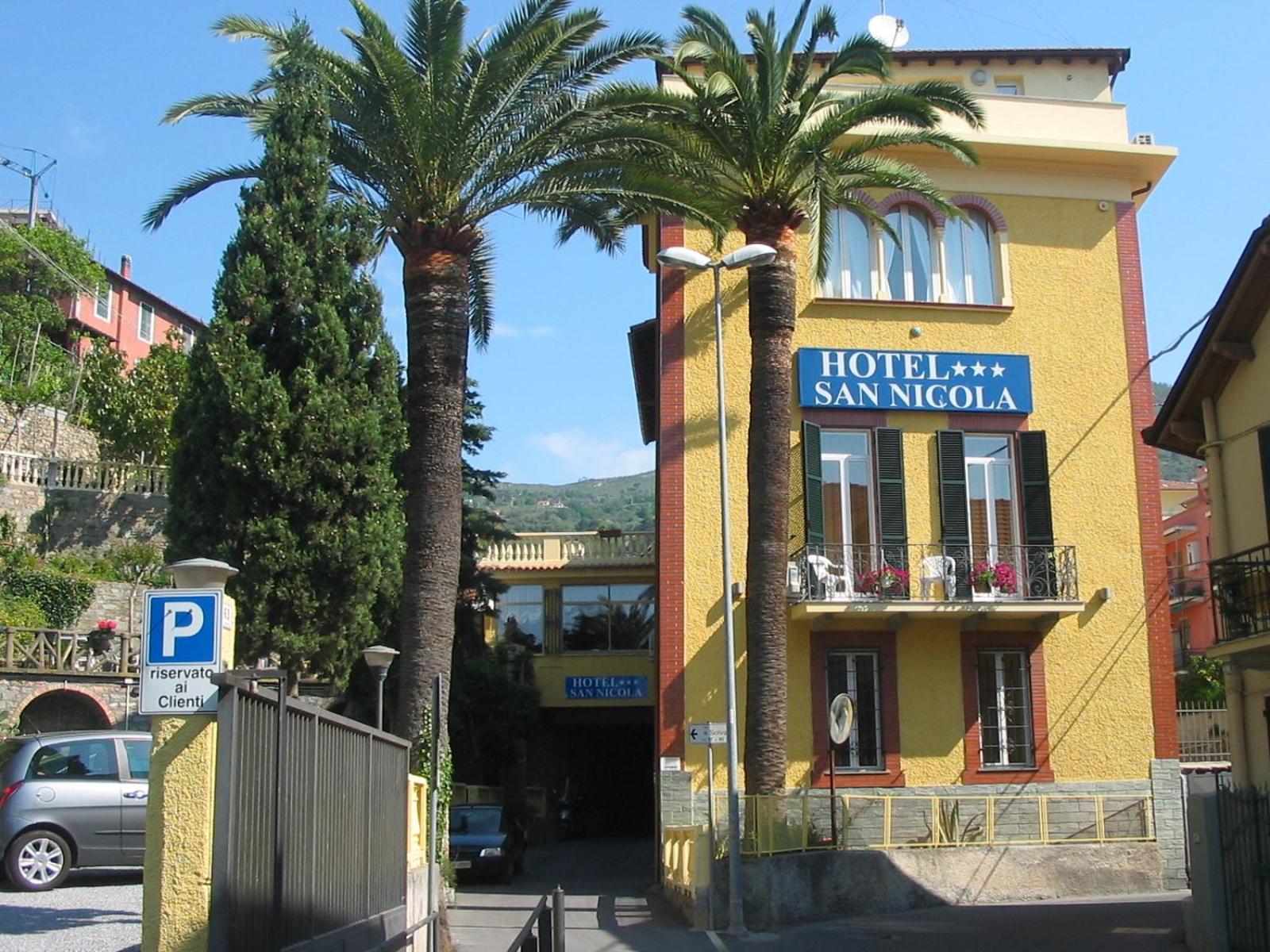 Hotel San Nicola 알라시오 외부 사진
